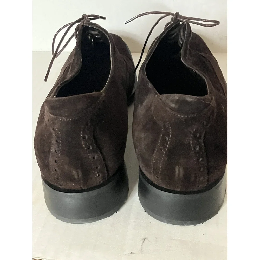 Bruno Magli Italian shoes 9.5 Brown‎ Suede never worn Women